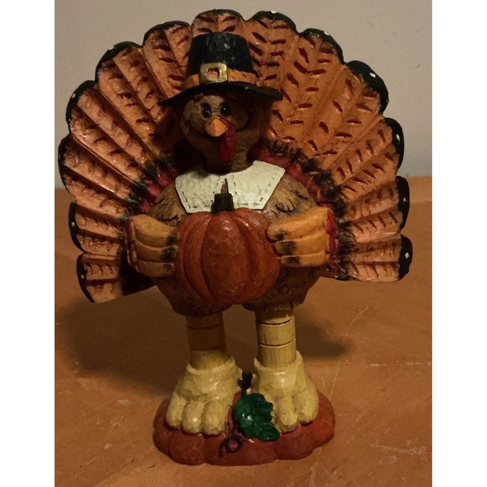 Thanksgiving Turkey Holding A Pumpkin Resin Statue Figure 7.5",‎ Broken Hat Rim